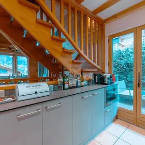 Muguet Gauche With Hot Tub Sleeps 10 Chalet Morzine