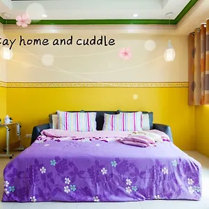 Unit Near Terminal 3 Apartment Manila