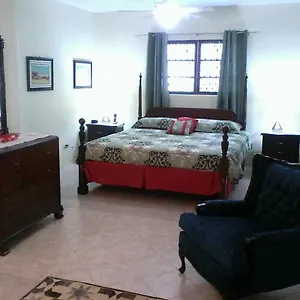 Gillys Dream Apartment Nassau